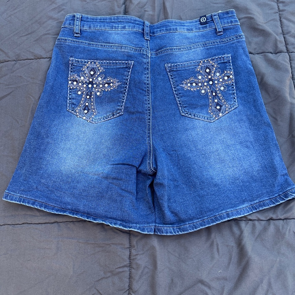 Embellished Blue Denim Women Shorts
